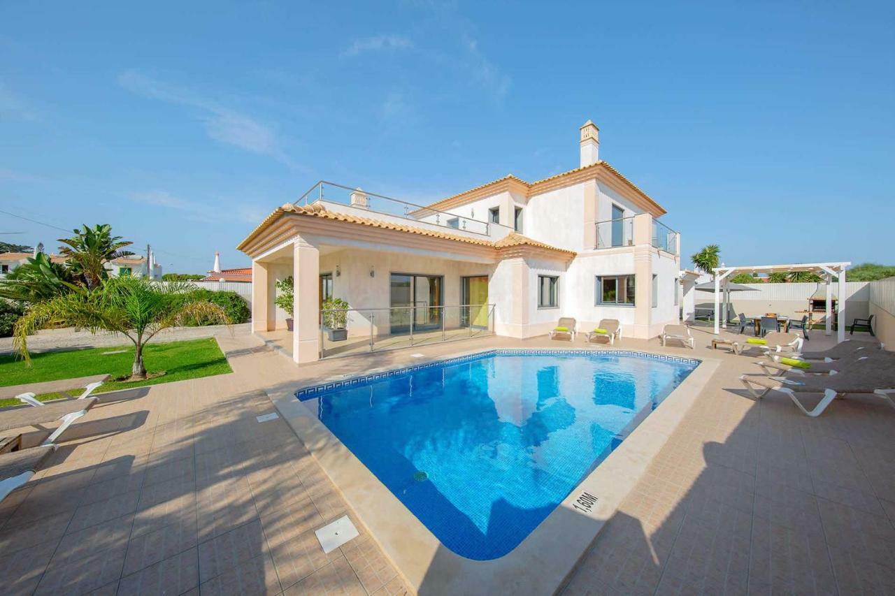 Villa Ruana - 5 Bedrooms On Suite- Free Out Door Hot Jacuzzi - By Bedzy Albufeira Exterior foto